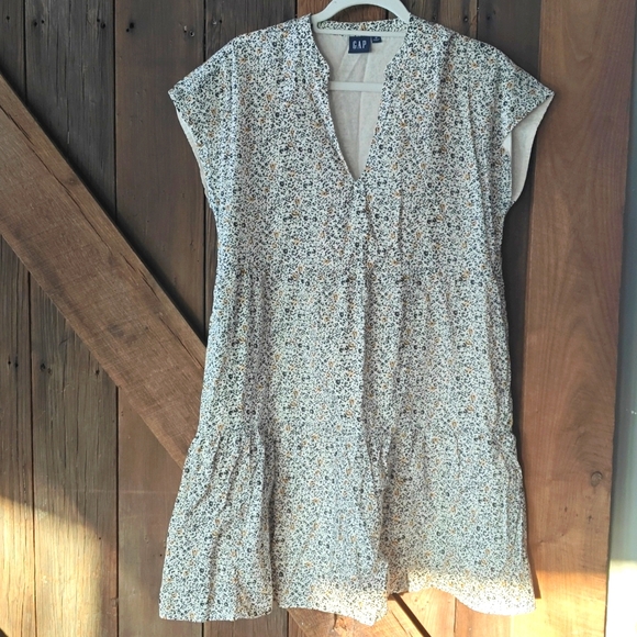 Gap tiered mini dress with yellow flowers. Size M - Picture 1 of 7